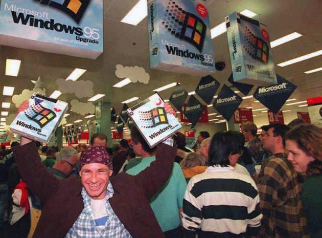 Файл:Windows 95 launch.jpg