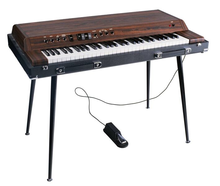 Файл:Music synthesizer.jpg