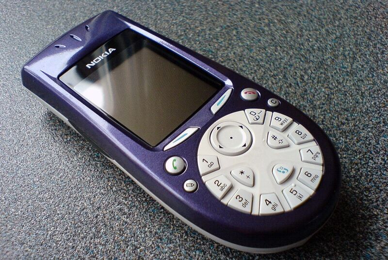 Файл:Nokia 3650.jpg